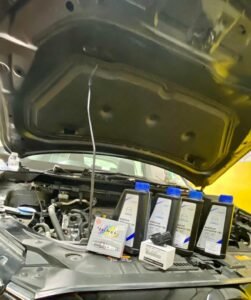 Car engine oil servicing